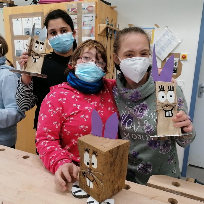 Pupils with their wooden bunnies (Enlarged picture view opens)