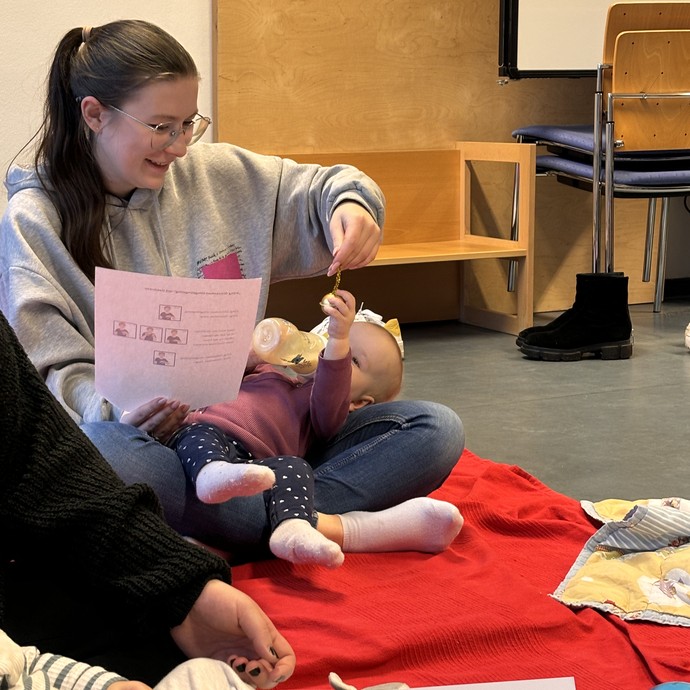 None (vergrößerte Bildansicht wird geöffnet)