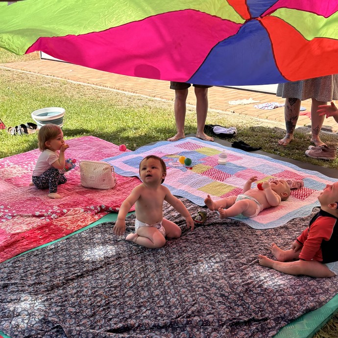 None (vergrößerte Bildansicht wird geöffnet)