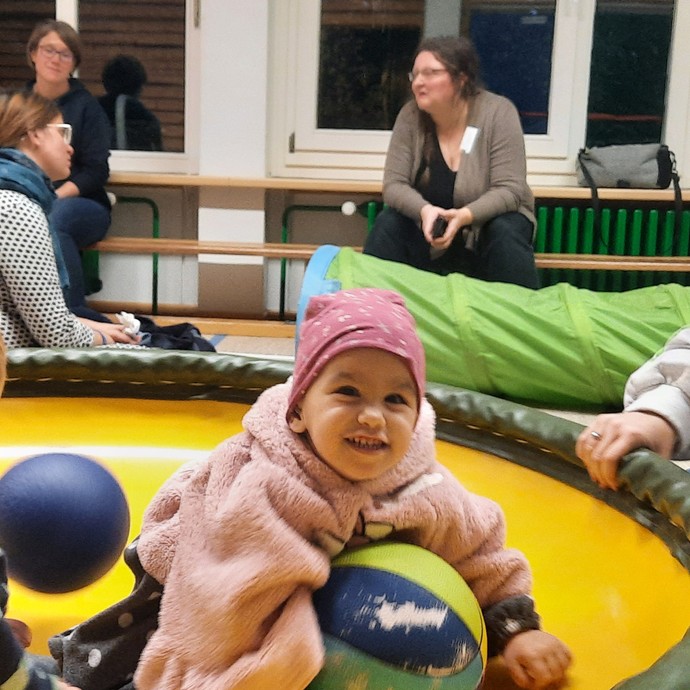 None (vergrößerte Bildansicht wird geöffnet)