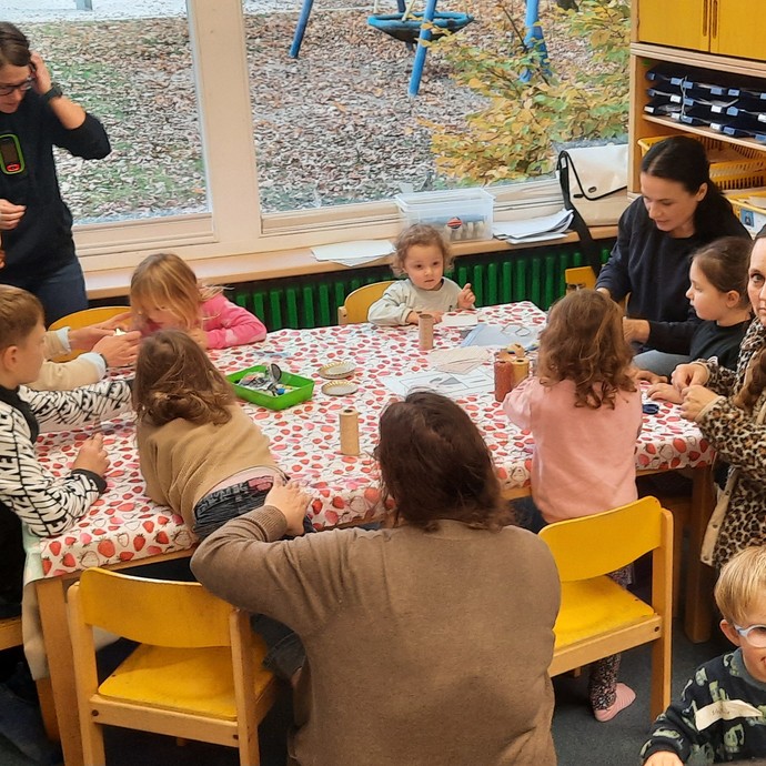 None (vergrößerte Bildansicht wird geöffnet)